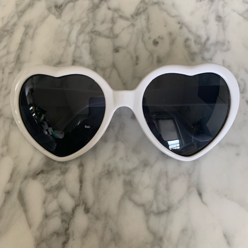 Heart Frames Sunglasses